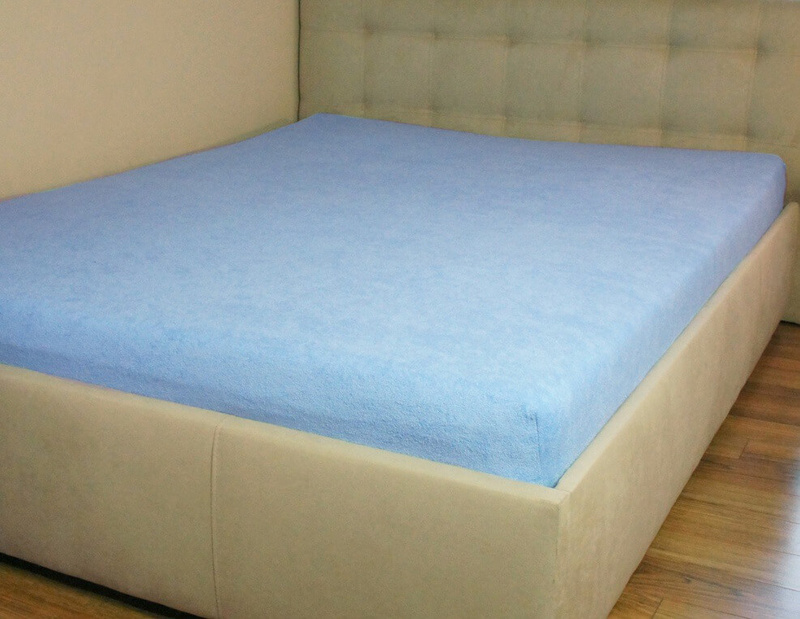 Prześcieradło frotte z gumką błękitne 80x180